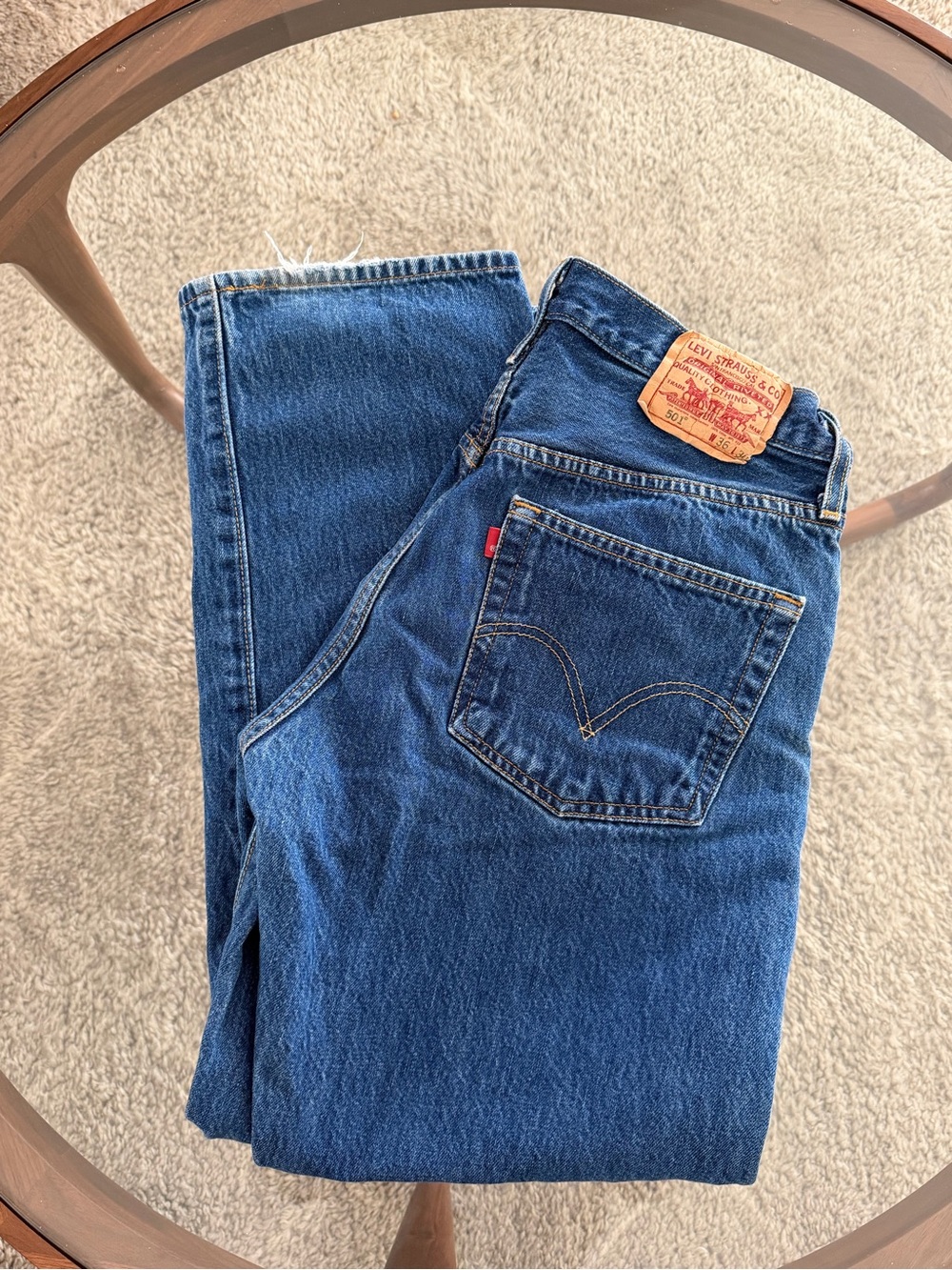 Vintage Levi's Classic Blue Men's Jeans - Dark Wash Straight Fit